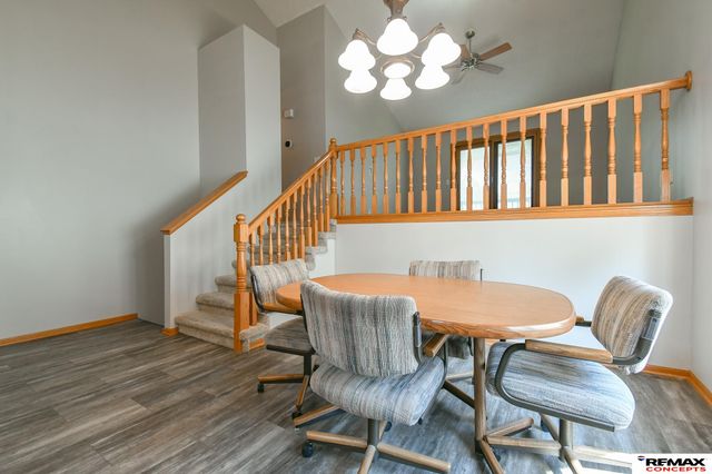 1636 Blackhawk Drive, Lincoln, NE 68521