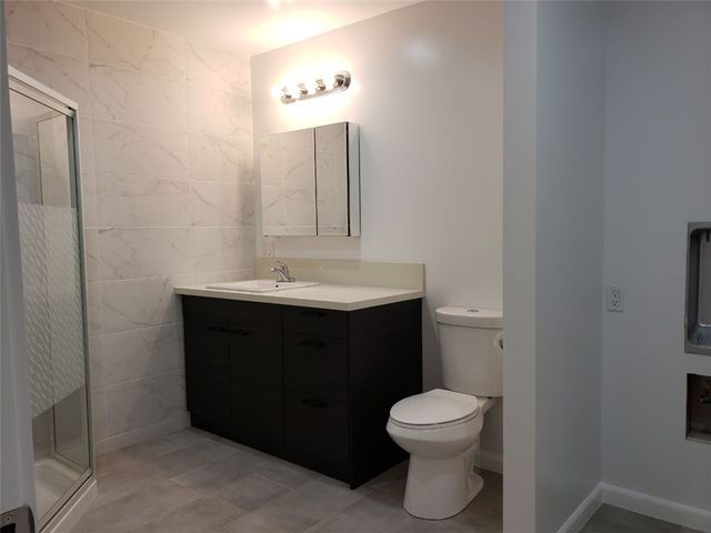 6550 Balboa, Van Nuys (los Angeles), CA 91406