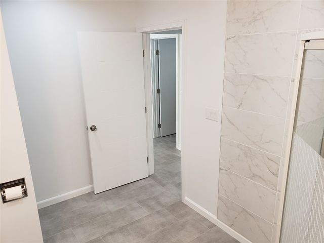 6550 Balboa, Van Nuys (los Angeles), CA 91406