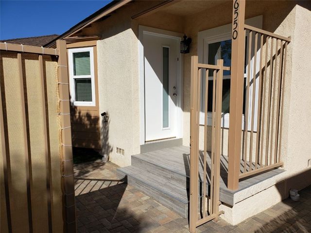 6550 Balboa, Van Nuys (los Angeles), CA 91406
