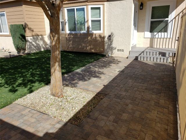 6550 Balboa, Van Nuys (los Angeles), CA 91406