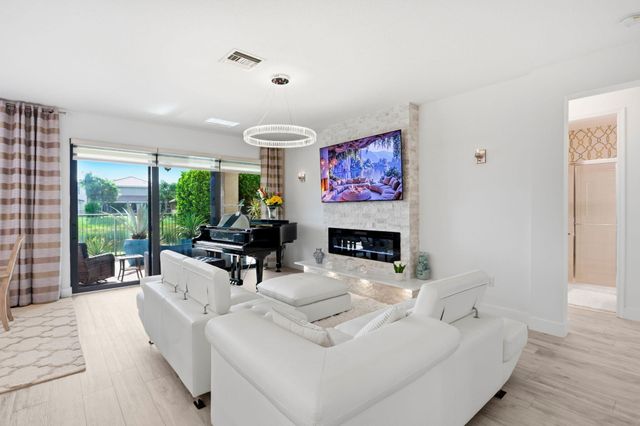 13695 IMPERIAL TOPAZ Trail, Delray Beach, FL 33446