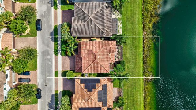 13695 IMPERIAL TOPAZ Trail, Delray Beach, FL 33446