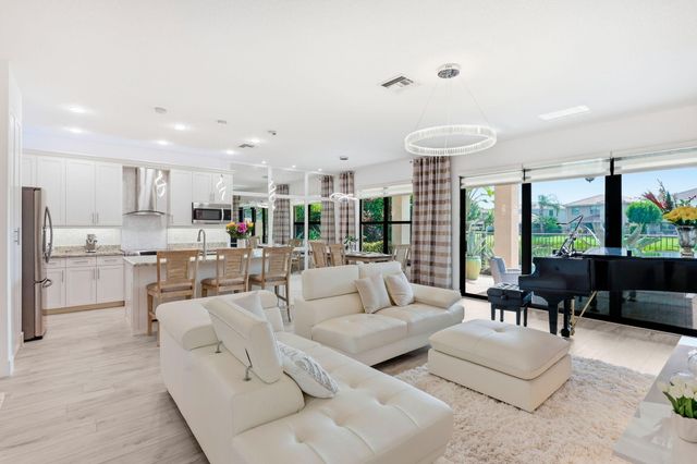 13695 IMPERIAL TOPAZ Trail, Delray Beach, FL 33446