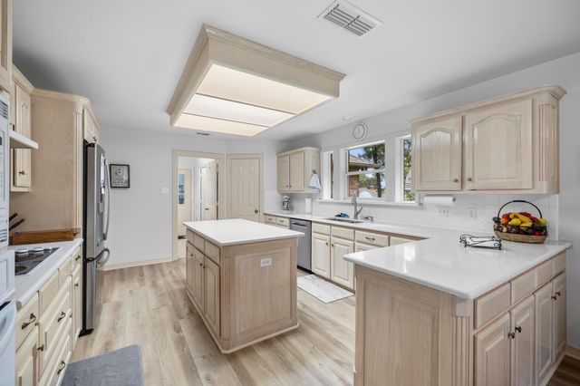 23301 Greenwood Trail, Bullard, TX 75757