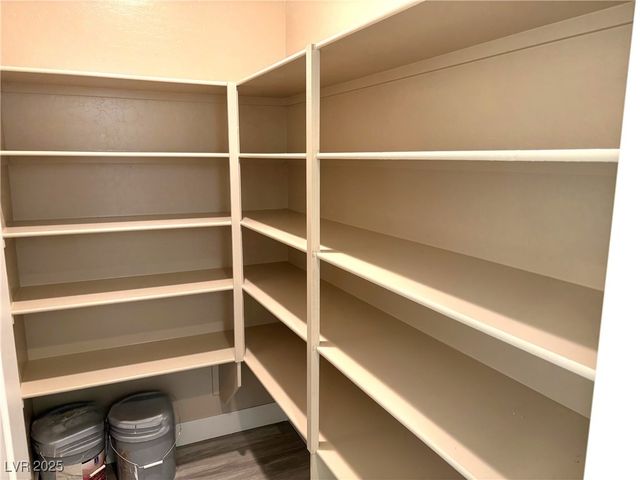 8775 Spencer Garrett Street, Las Vegas, NV 89113