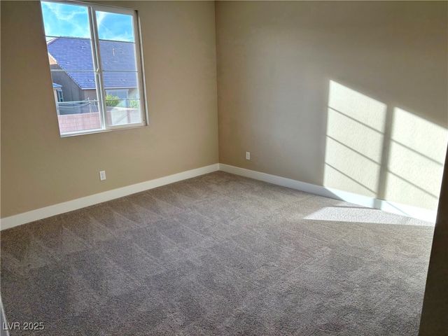 8775 Spencer Garrett Street, Las Vegas, NV 89113