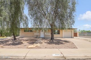 1526 W HUNTINGTON Drive, Tempe, AZ 85282