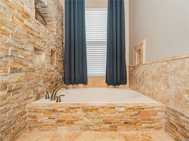 1269 Scarlet Oak Circle, Vero Beach, FL 32966