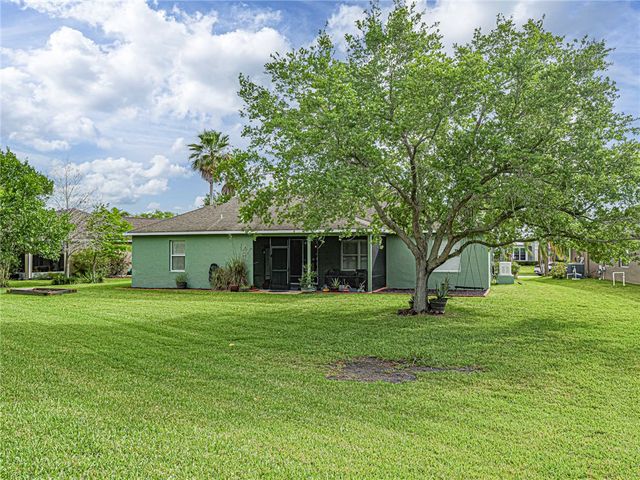 1269 Scarlet Oak Circle, Vero Beach, FL 32966