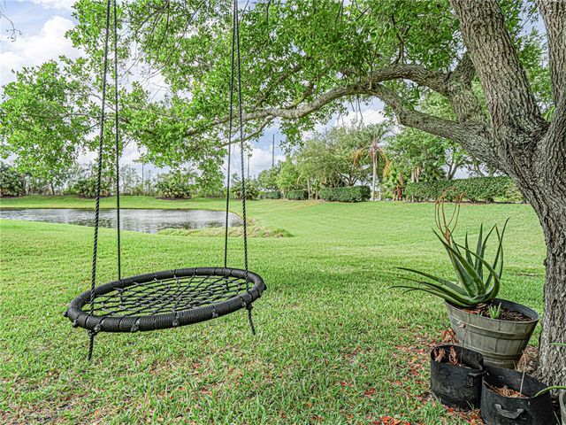 1269 Scarlet Oak Circle, Vero Beach, FL 32966