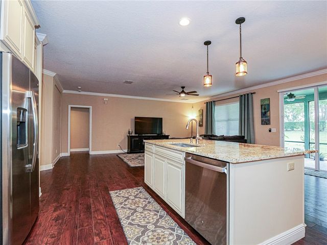 1269 Scarlet Oak Circle, Vero Beach, FL 32966