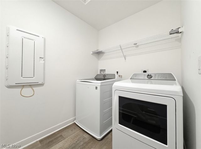 524 Auld Farm Circle, Akron, OH 44320