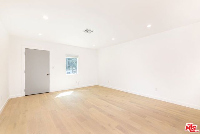 2815 S Mansfield Avenue, Los Angeles, CA 90016