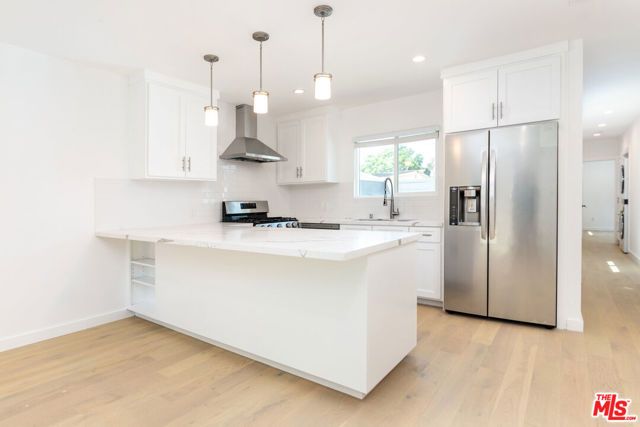 2815 S Mansfield Avenue, Los Angeles, CA 90016