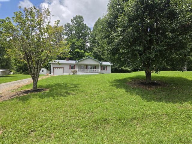 193 W Lee Dr, Palmer, TN 37365
