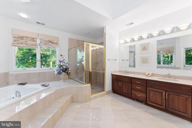 8709 CRIDER BROOK WAY, Potomac, MD 20854