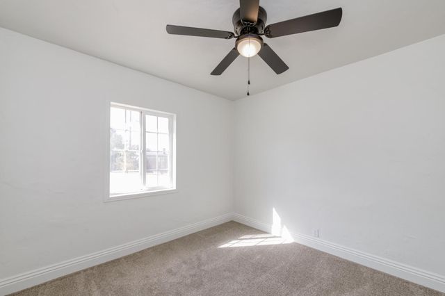 5588 E National Avenue, Fresno, CA 93727