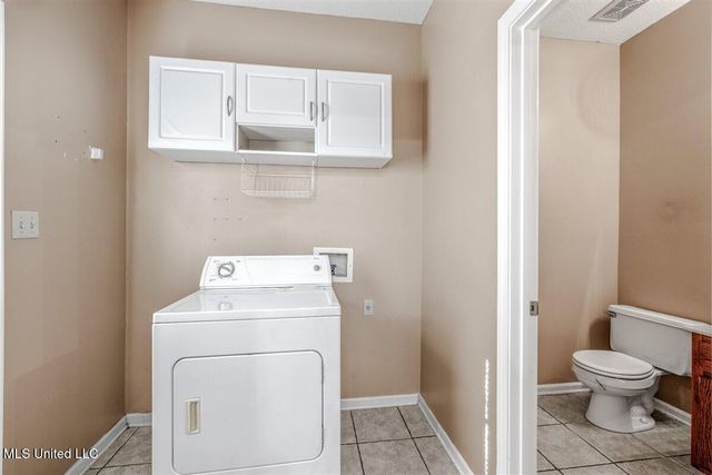 2035 Greencliff Drive, Southaven, MS 38672