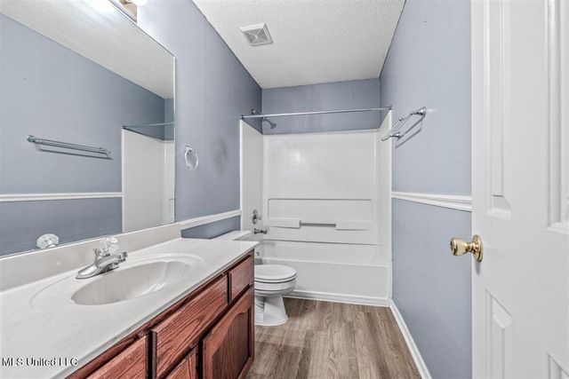 2035 Greencliff Drive, Southaven, MS 38672