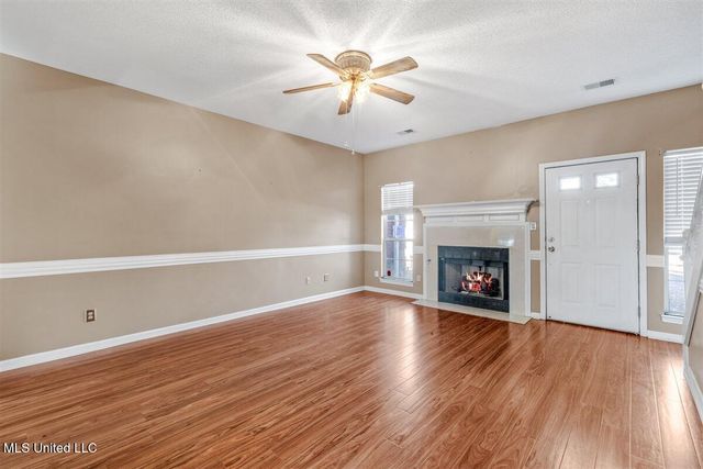 2035 Greencliff Drive, Southaven, MS 38672