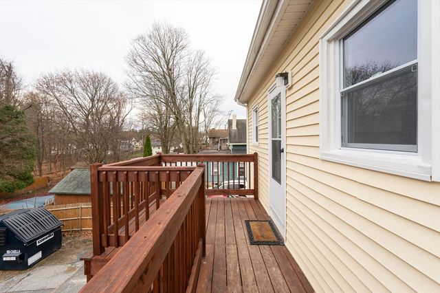 29 Mill St B, Dracut, MA 01826