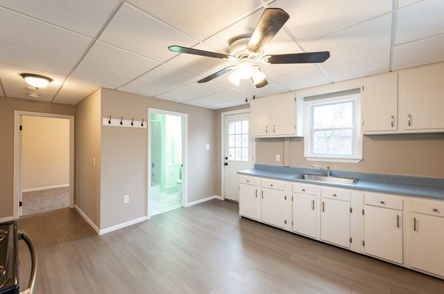 29 Mill St B, Dracut, MA 01826