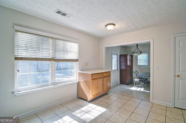 252 Oak Grove Way, Acworth, GA 30102