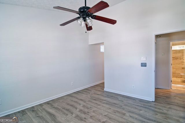 252 Oak Grove Way, Acworth, GA 30102