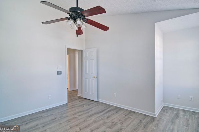 252 Oak Grove Way, Acworth, GA 30102