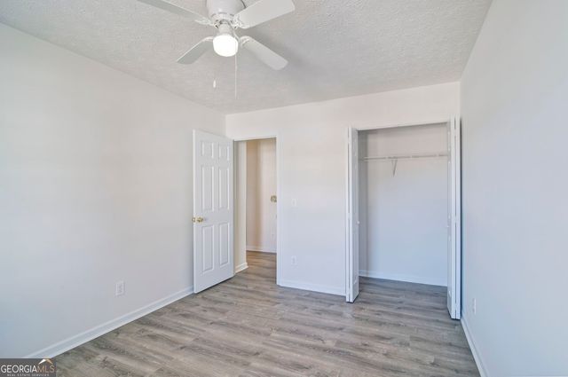 252 Oak Grove Way, Acworth, GA 30102