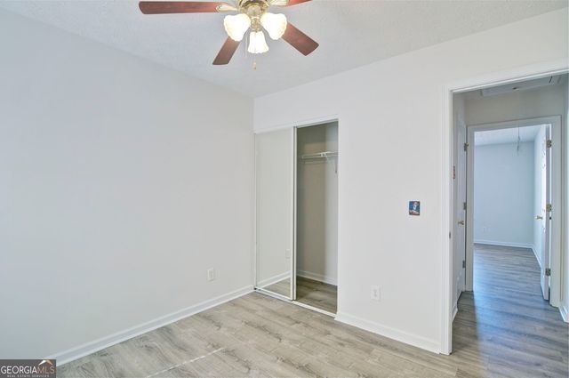 252 Oak Grove Way, Acworth, GA 30102