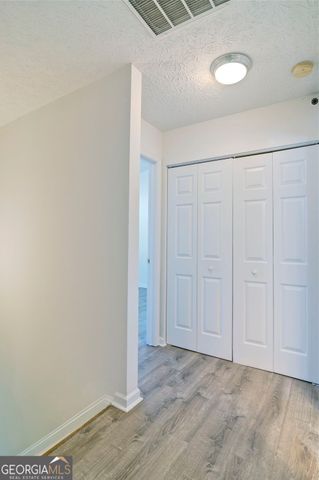 252 Oak Grove Way, Acworth, GA 30102