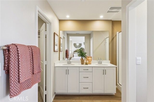 15525 April Dawn Way 3, Fontana, CA 92336