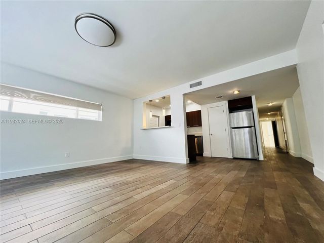 1001 Bay Dr 941, Miami Beach, FL 33141