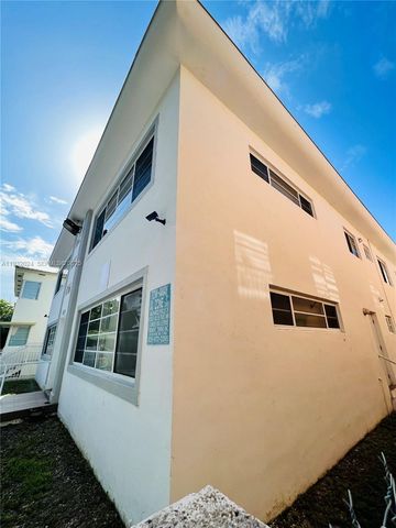 1001 Bay Dr 941, Miami Beach, FL 33141