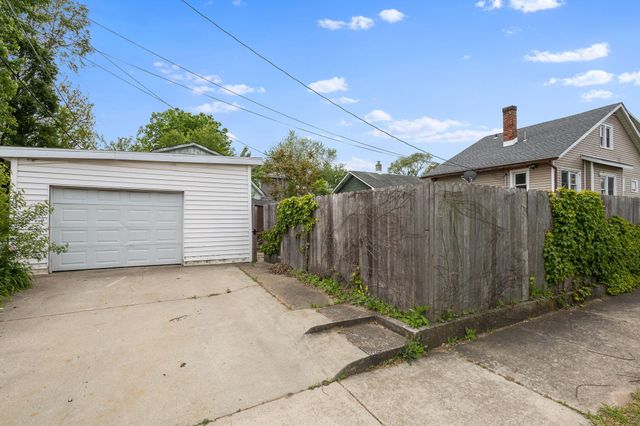6805 Madison Avenue, Hammond, IN 46324