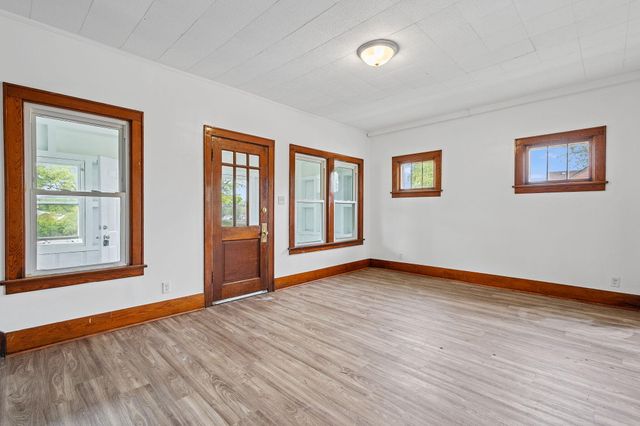 6805 Madison Avenue, Hammond, IN 46324