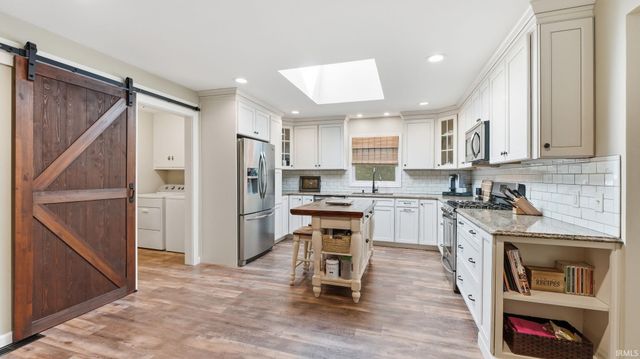 10509 Uncas Trail, Fort Wayne, IN 46804