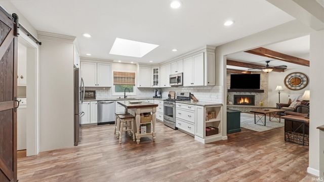 10509 Uncas Trail, Fort Wayne, IN 46804