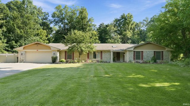 10509 Uncas Trail, Fort Wayne, IN 46804