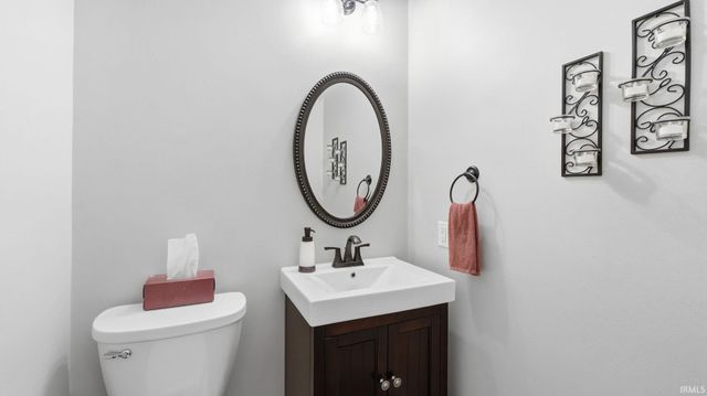 10509 Uncas Trail, Fort Wayne, IN 46804