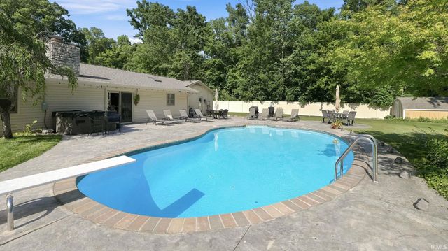 10509 Uncas Trail, Fort Wayne, IN 46804