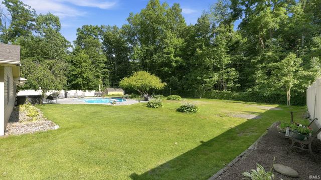 10509 Uncas Trail, Fort Wayne, IN 46804