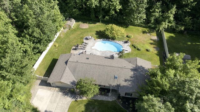 10509 Uncas Trail, Fort Wayne, IN 46804