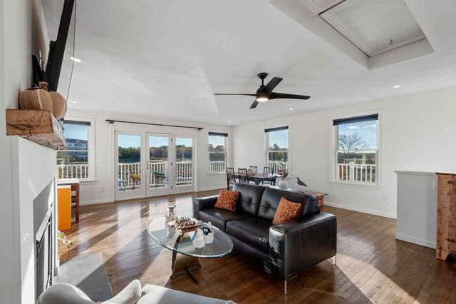 34 Old County Rd, Salisbury, MA 01952