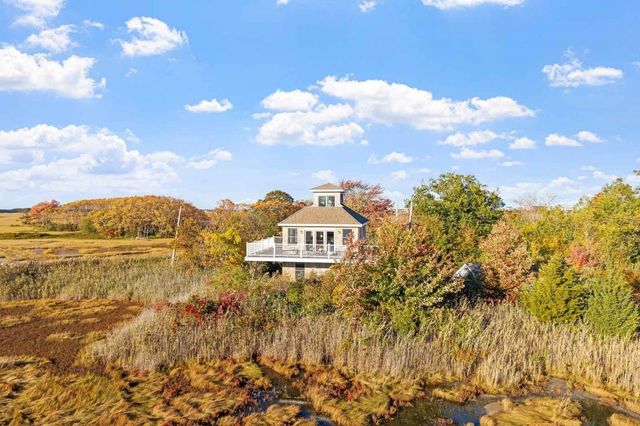 34 Old County Rd, Salisbury, MA 01952