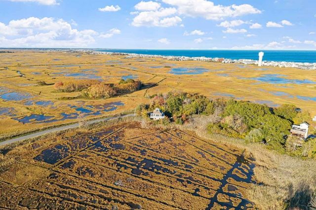 34 Old County Rd, Salisbury, MA 01952