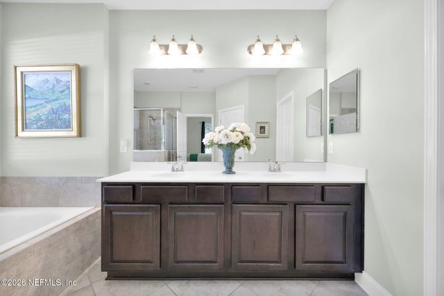 4602 MAPLE LAKES Drive, Jacksonville, FL 32257