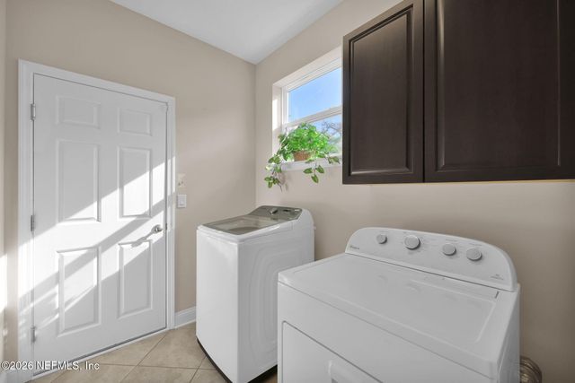 4602 MAPLE LAKES Drive, Jacksonville, FL 32257